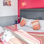 Mf Hotel