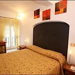 Hotel Mf