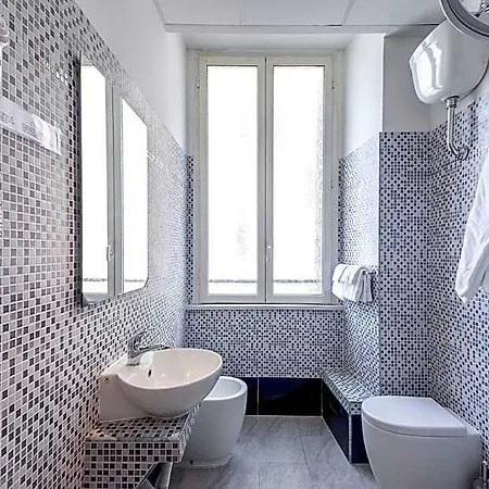 Hotel Mf Roma