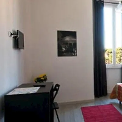 Hotel Mf Roma
